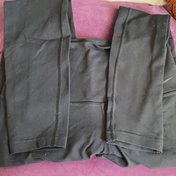 Nike Leggings - Picture 3 of 4